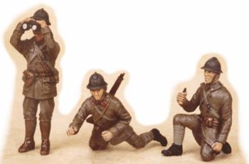 Kit-Gaso.line-French-artillerymen-1939-40-(3fig.)