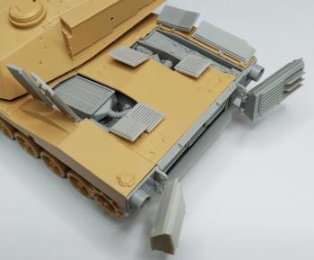 military-model-3in1-M1A2-Abrams-tank-Tamiya-32592