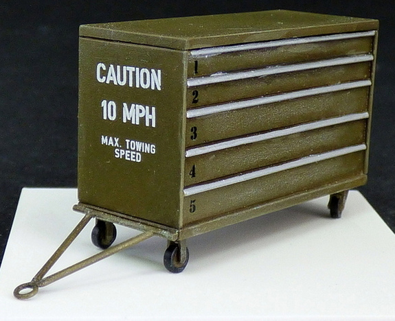 Plusmodel kit USAF portable tool box 1:48