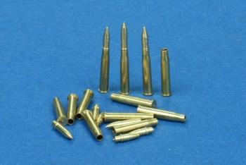 Douilles-et-projectiles-7-5-cm-KwK-40-StuK-40-RB48P01