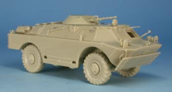 Maquette-Scout-car-Sovietique-BRDM-2-Gaso-line-1/48