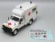 Miniature Land Rover 130 ambulance militaire 1/43